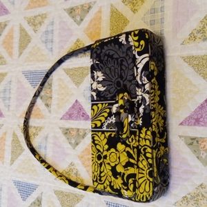 Vera Bradley Knot Just A Clutch in Barogue